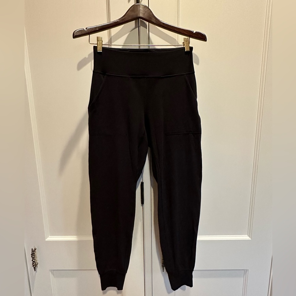 Lululemon Align high-rise jogger full-length, black sz 6